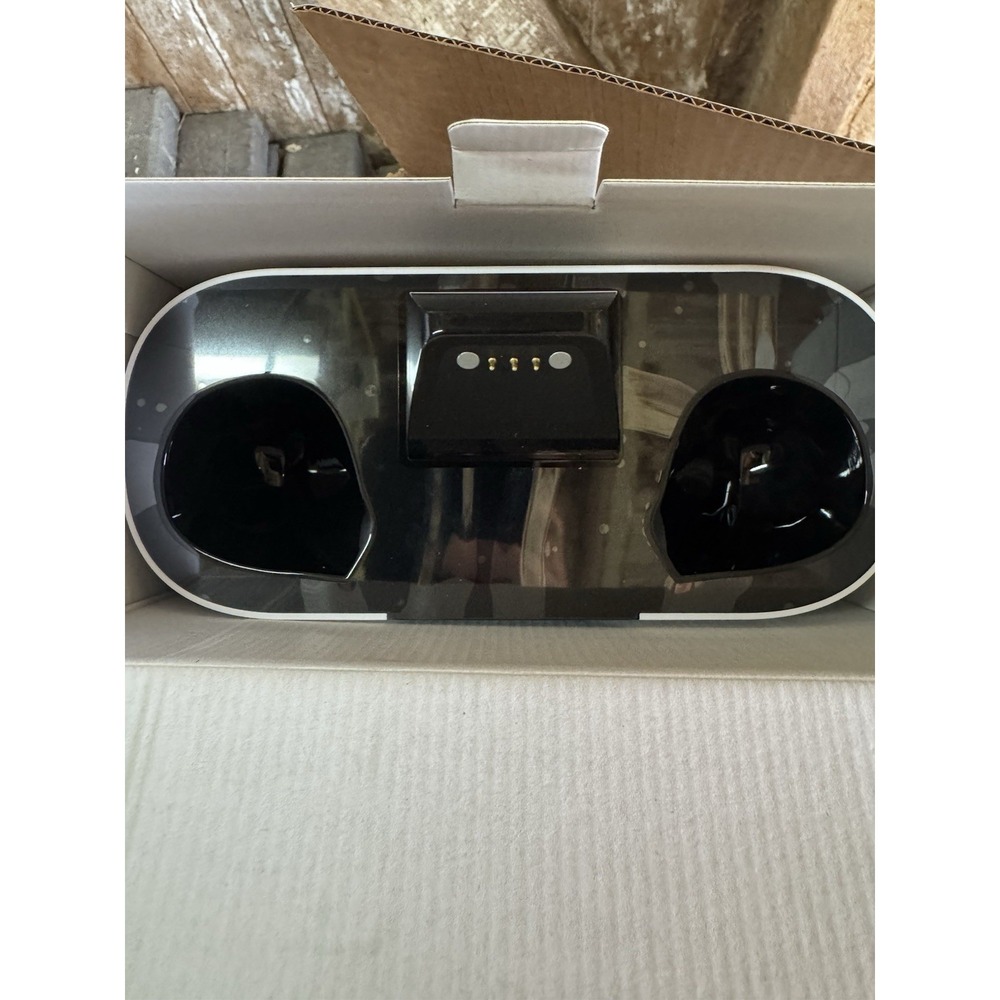 NEWDERY Wired Controller Charging Dock Black Plastic Charger